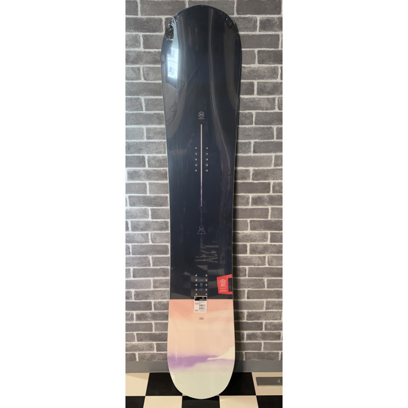 23-24 NIDECKER ORA 143cm ナイデッカー オラ 女性用 日本正規品 レディース スノーボード 板単体 キャンバー