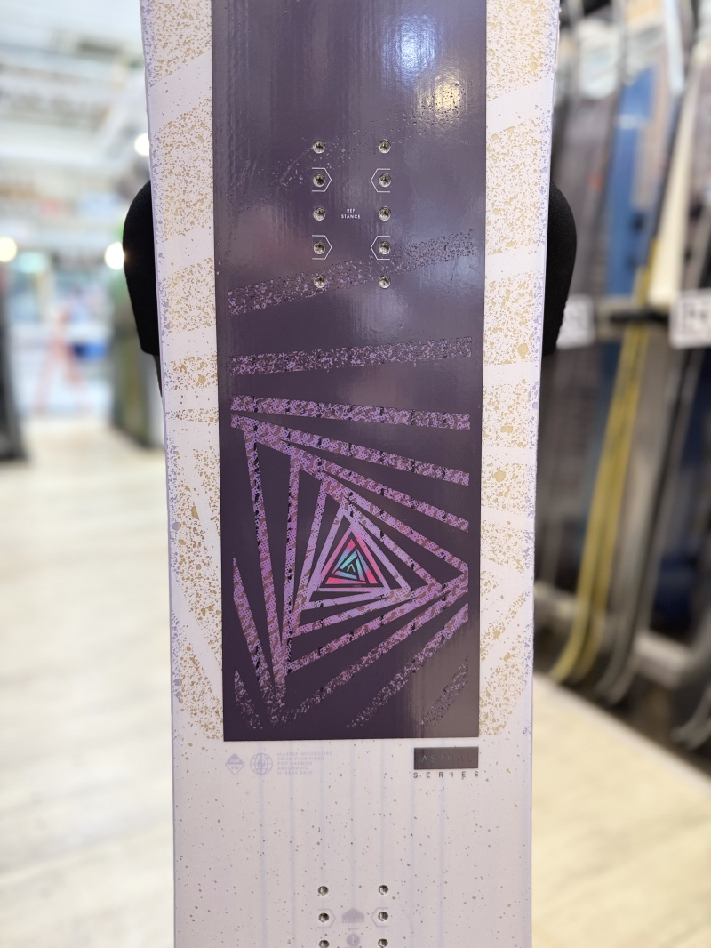 【ラスト1点】 スノーボード 板 型落ち レディース 25 NIDECKER ASTRAL 143cm ナイデッカー アストラル キャンバー アウトレット |  | 03