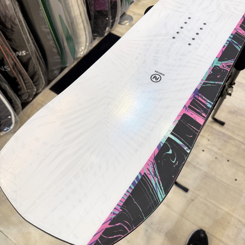 スノーボード 板 型落ち 25-26 NIDECKER VENUS 143cm ナイデッカー  ヴィーナスアウトレット |  | 02