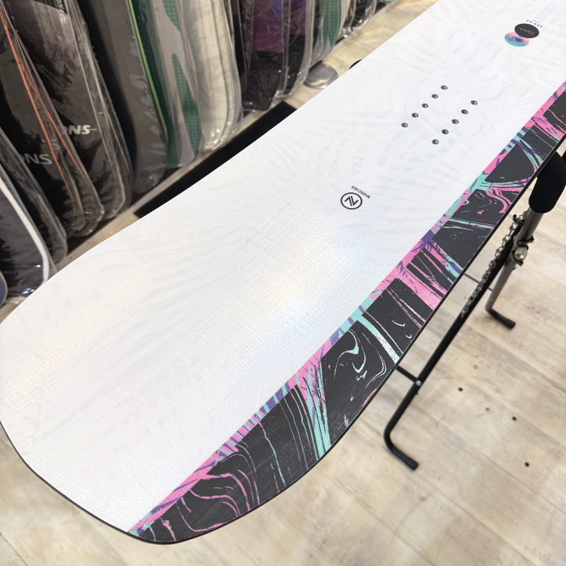 スノーボード 板 型落ち 25-26 NIDECKER VENUS 147cm ナイデッカー  ヴィーナスアウトレット |  | 02