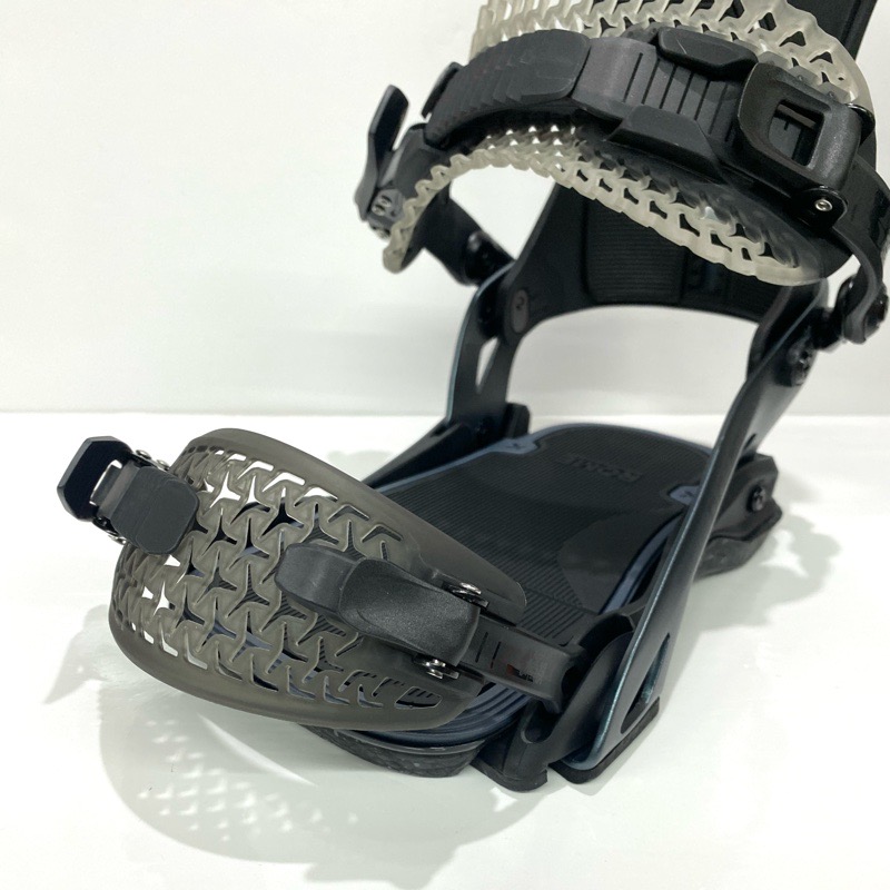 ローム.KATANA スノーボードバインディング ブラック.M~Lサイズ Katana - Binding 24/25 | Rome Snowboards 公式