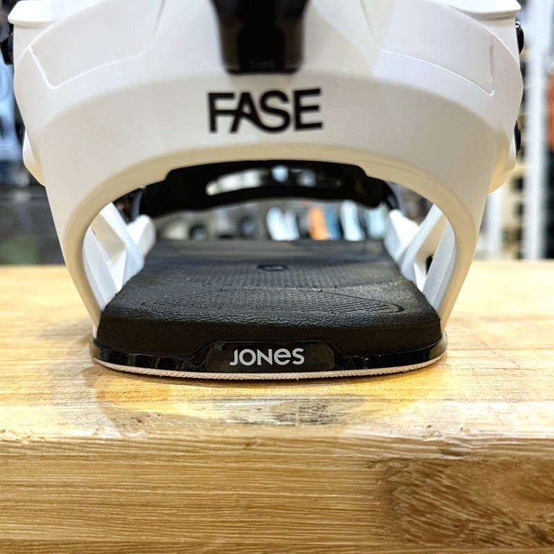 25-26 JONES M's Mercury Fase カラー:Cloud White Lサイズ ジョーンズ