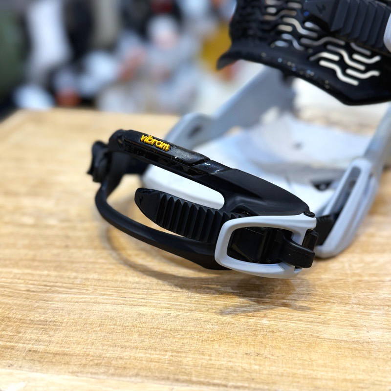 25-26 NITRO TEAM カラー:Grey Mサイズ ナイトロ メンズ スノーボード バインディング 日本正規品 |  | 05