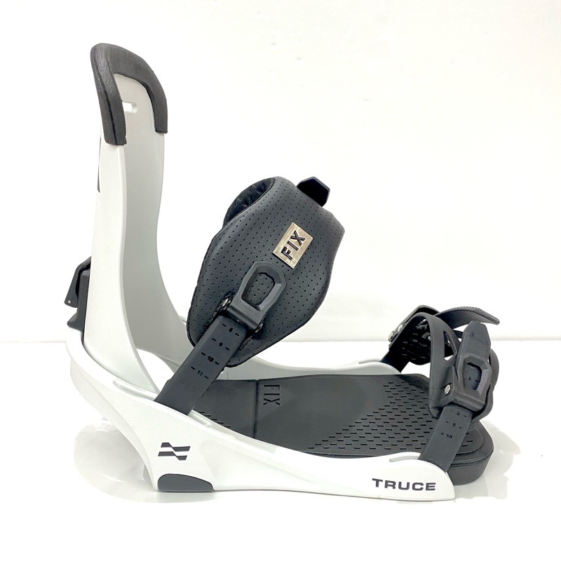 ラスト1点】 【OUTLET】 24-25 FIX TRUCE カラー:WHITE Mサイズ