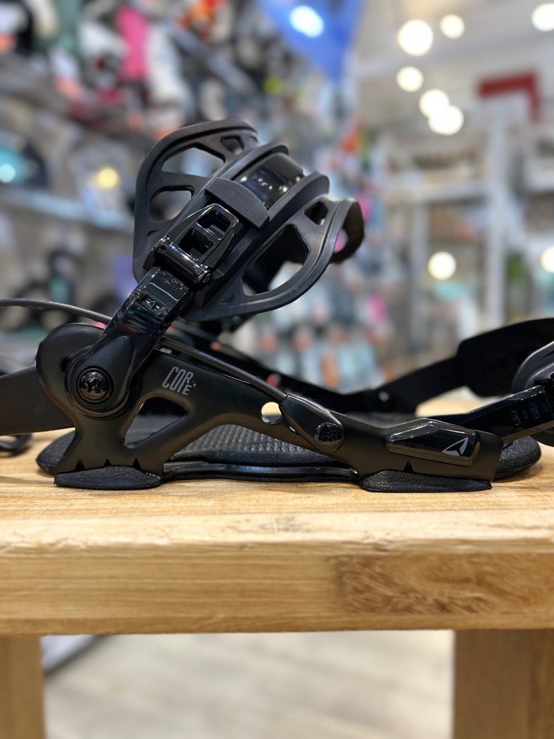 SP United Core（スノーボード ビンディング）｜スノーボード