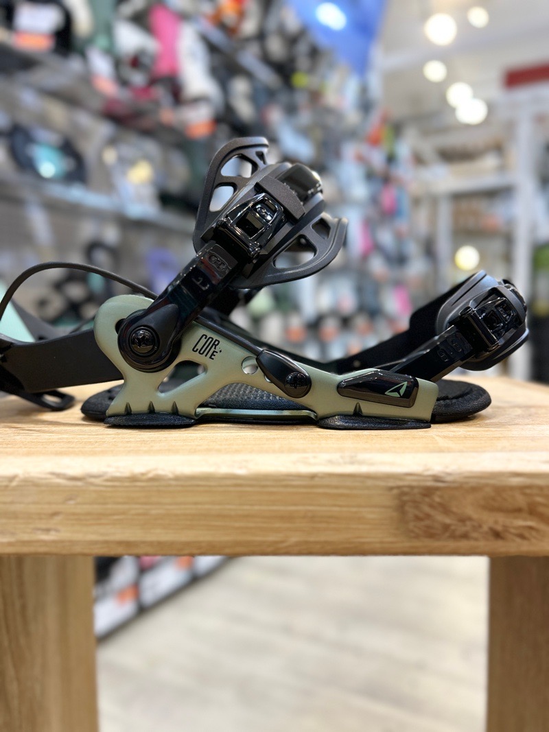 25-26 SP UNITED CORE カラー:GREEN Sサイズ エスピー レディース スノーボード バインディング リアエントリー |  | 06