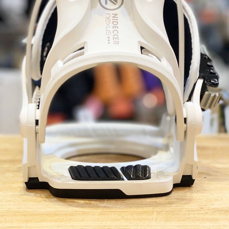 Flow Nexus ホワイト　size L Amazon | Nidecker Flow Nexus Fusion スピードエントリービンディング