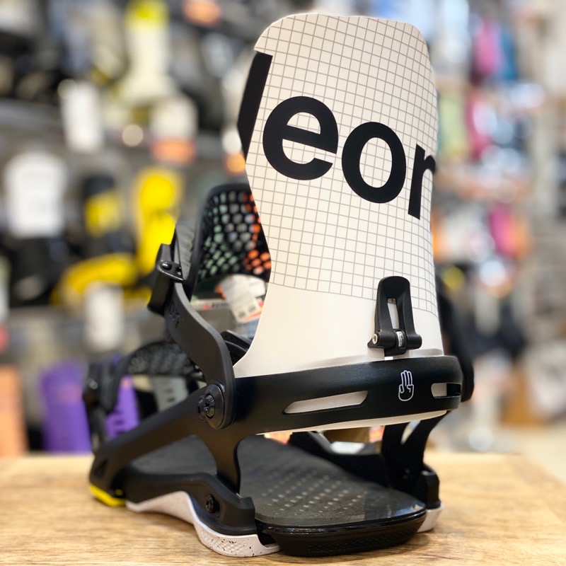 ラスト1点】 24-25 BATALEON Blaster AW カラー:Team White LXLサイズ