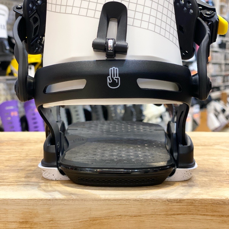 ラスト1点】 24-25 BATALEON Blaster AW カラー:Team White LXLサイズ