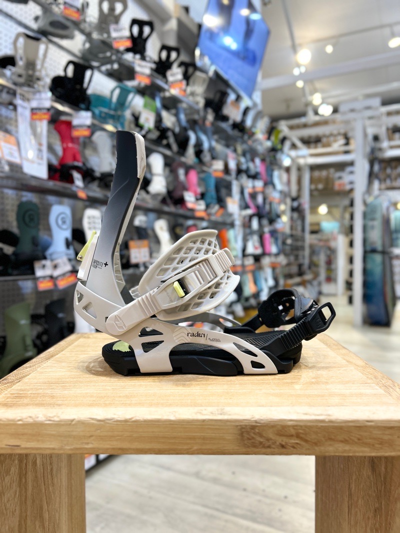 24-25 DRAKE RADAR カラー:GREY BLACK Lサイズ ドレイク メンズ