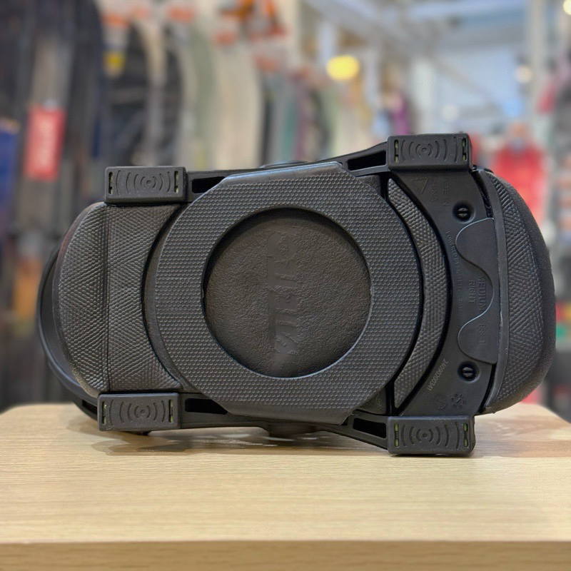�yOUTLET�z 25-26 YES SELECT �J���[:PITCH BLACK M�T�C�Y YES �����Y �X�m�[�{�[�h �o�C���f�B���O ���{���K�i �֘A�摜5