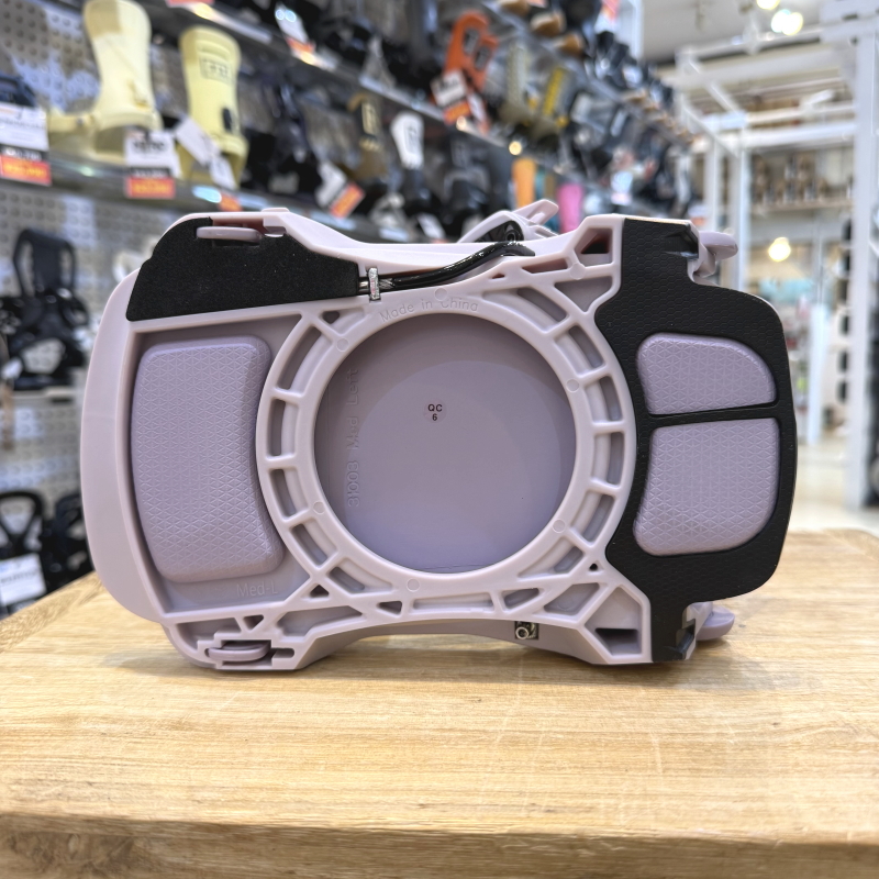 【美品】24-25 NIDECKER FLOW FENIX Mサイズ 24-25 NIDECKER FLOW FENIX カラー:LAVENDER Mサイズ ナイデッカー