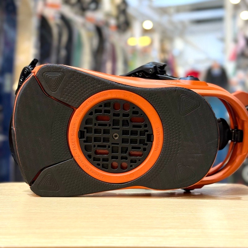 �yOUTLET�z 25-26 THIRTYTWO T32M FASE �J���[:ORANGE M�T�C�Y �T�[�e�B�[�c�[ �����Y �X�m�[�{�[�h �o�C���f�B���O ���{���K�i �֘A�摜5