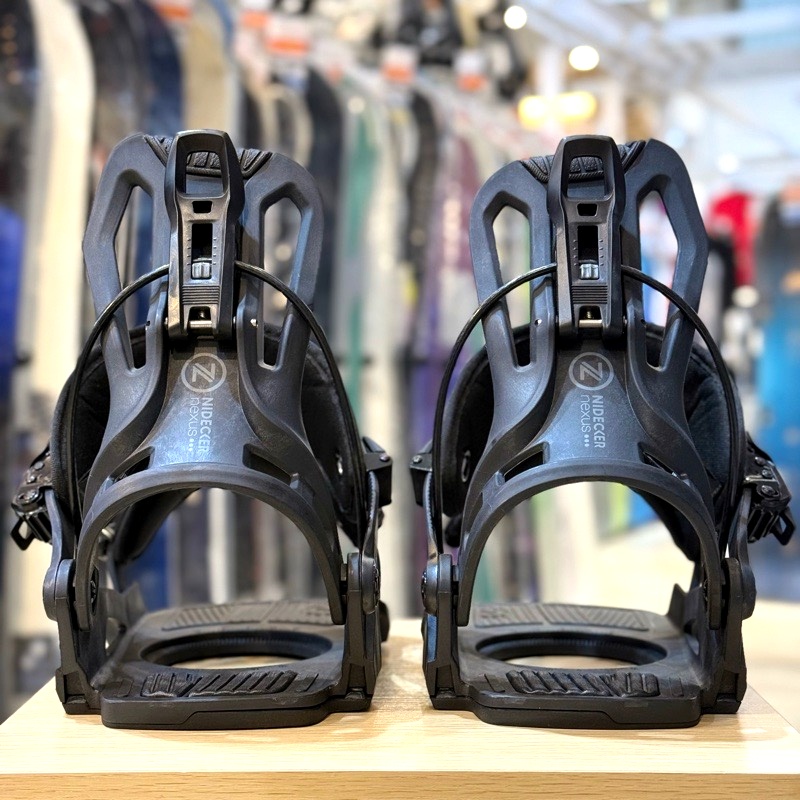 OUTLET】 25-26 NIDECKER NEXUS カラー:BLACK Lサイズ ナイデッカー