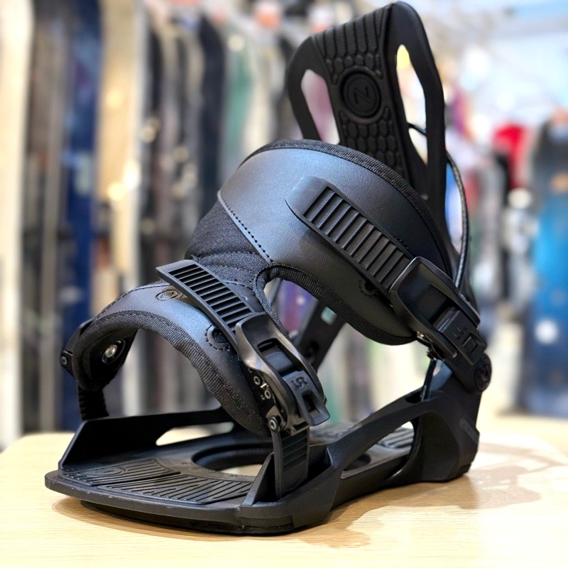 OUTLET】 25-26 NIDECKER NEXUS カラー:BLACK Lサイズ ナイデッカー