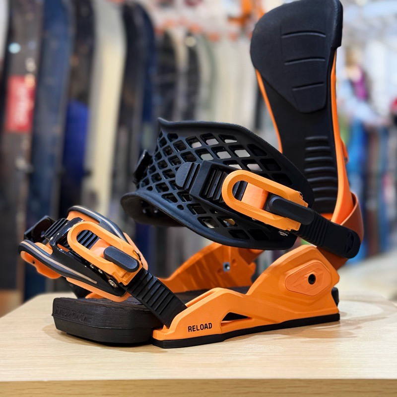 25-26 DRAKE RELOAD LTD カラー:NEON ORANGE MLサイズ ドレイク メンズ