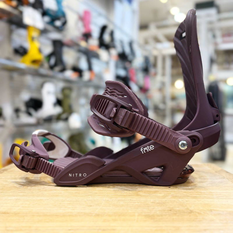 25-26 NITRO FATE カラー:Plum S/Mサイズ  ナイトロ レディース スノーボード バインディング 日本正規品 |  | 03