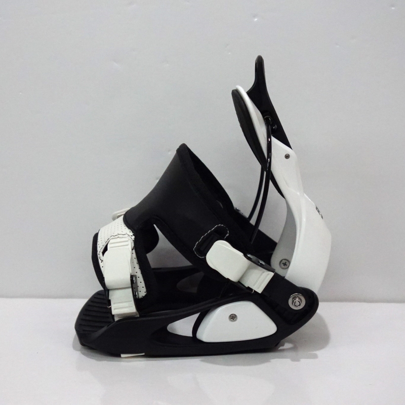 【OUTLET】 23-24 FLOW MICRON  カラー:STORMTROOPER XSサイズ フロウ ジュニア スノーボード バインディング 型落ち 日本正規品 |  | 05
