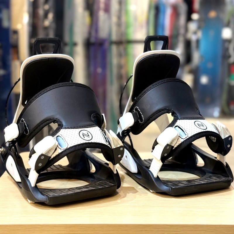 OUTLET】 25-26 NIDECKER MICRON カラー:STORMTROOPER XSサイズ
