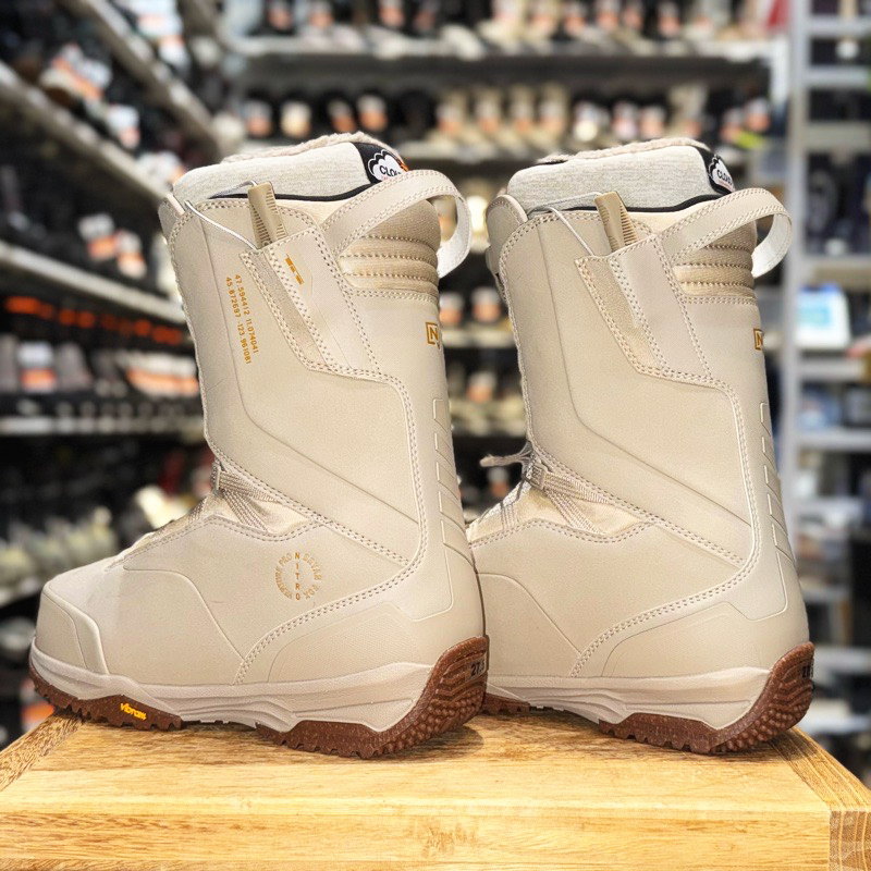 ラスト1点】 【OUTLET】24-25 NITRO VENTURE PRO TLS DESERT X BRYAN