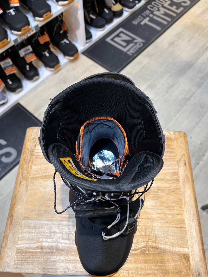 エンデューロ　ナイトランナー　週末まで値下げ NITRO（ナイトロ） 24-25 NITRO/ナイトロ DARKSEID STEP ON ダーク