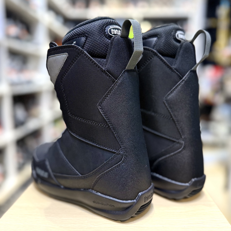 Thirty two スノーボードブーツ ブラック 25cm 昨シーズン 24-25 THIRTYTWO SHIFTY BOA カラー:BLACK 25cm サーティーツー