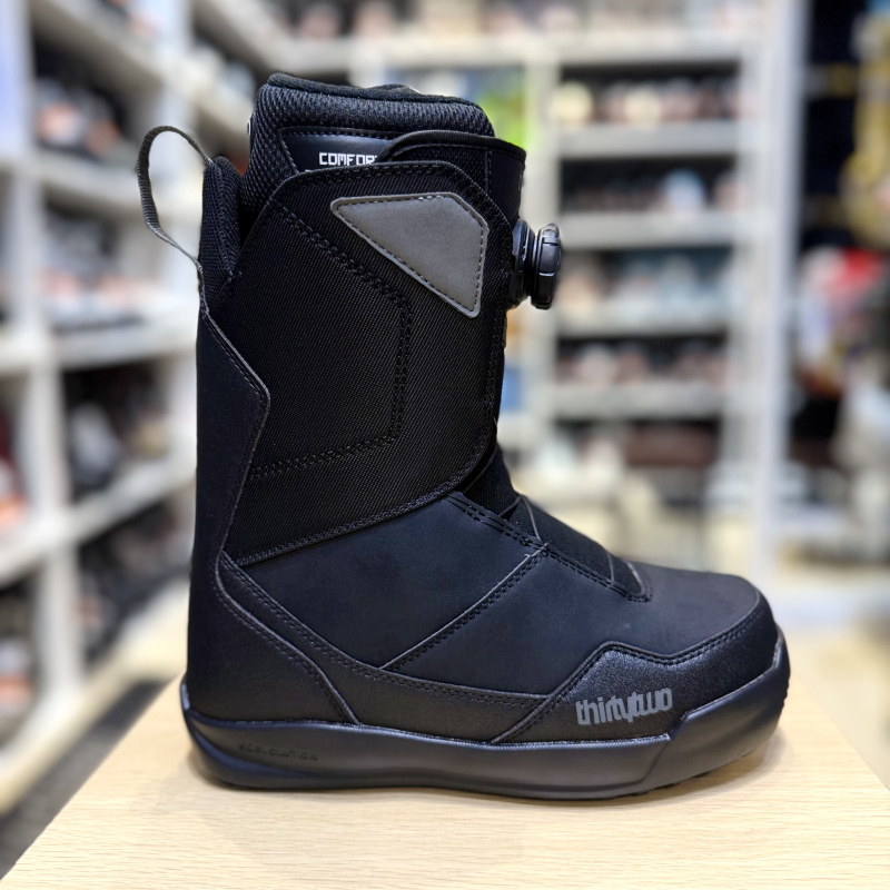 専用　　thitytwo スノボ　ブーツ　BOA サーティーツ 24-25 THIRTYTWO SHIFTY BOA カラー:BLACK 28cm サーティーツー