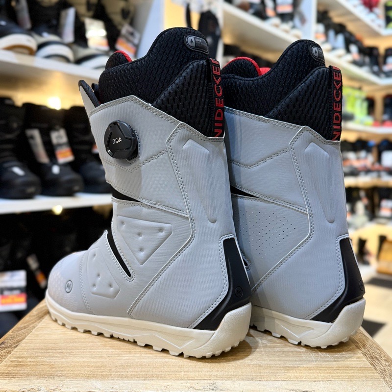 24-25 NIDECKER ALTAI カラー:GRAY 26.5cm ナイデッカー アルタイ