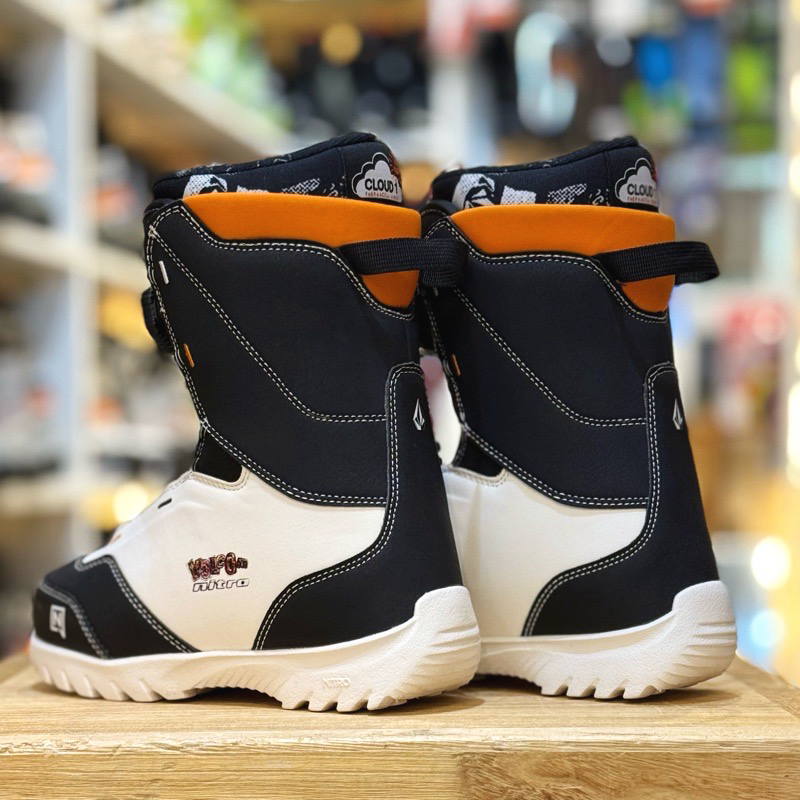 VOLCOM × NITRO スノーブーツ ボルコム（NITRO(スポーツ)／スノーボード ブーツ）｜スノーボード