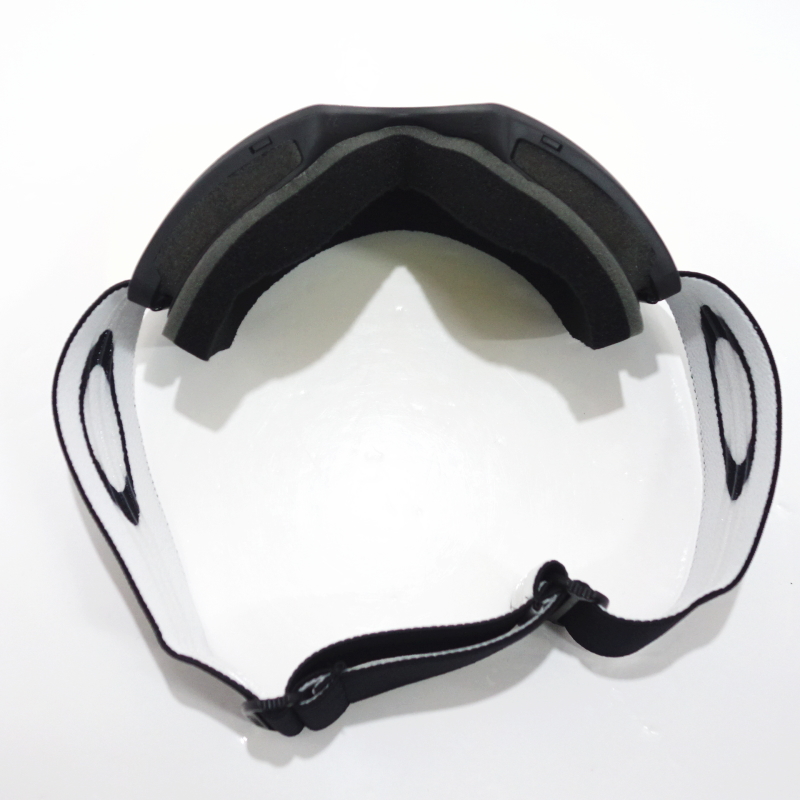 OAKLEY（オークリー） 24-25OAKLEY TARGET LINE L カラー:MATTE BLACK