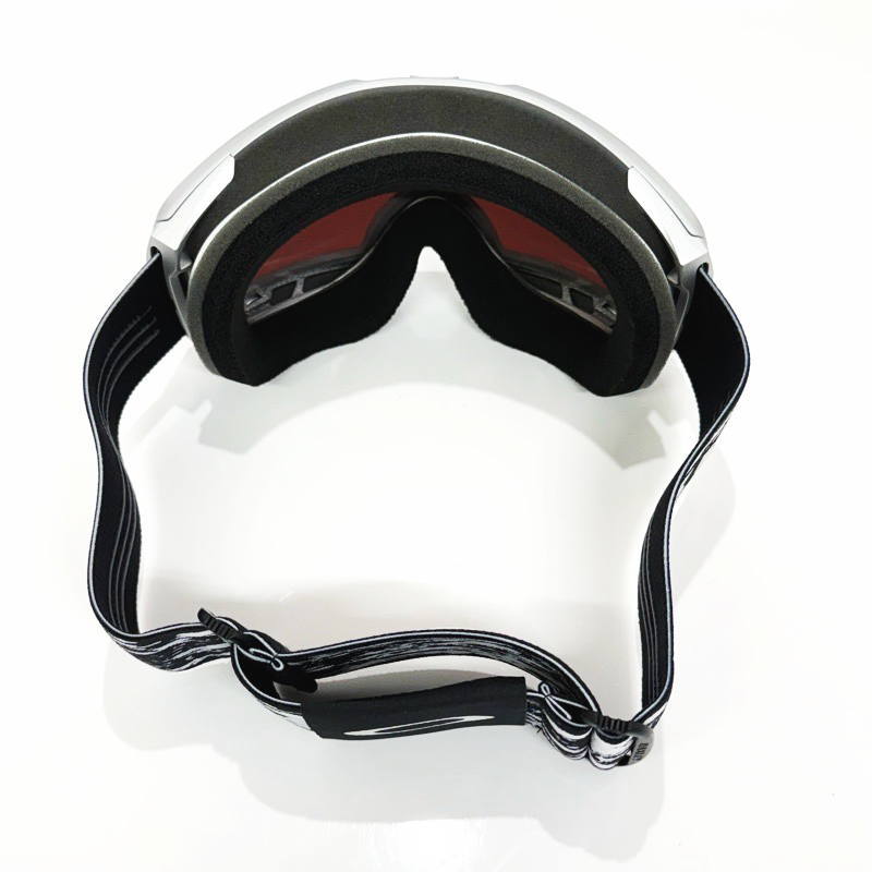 OAKLEY（オークリー） 25-26 OAKLEY LINE MINER L カラー:AYUMU HIRANO