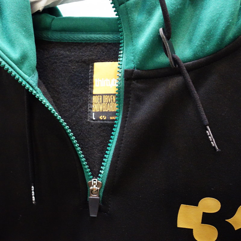 OUTLET】 THIRTYTWO SIGNATURE TECH HOODIE FORREST Lサイズ