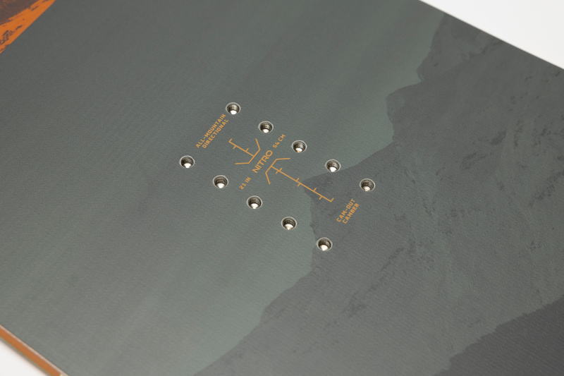 【ラスト1点】メンズ スノーボード 板 型落ち NITRO MAGNUM 167cm 24-25 ナイトロ マグナム オールラウンド キャンバー |  | 04