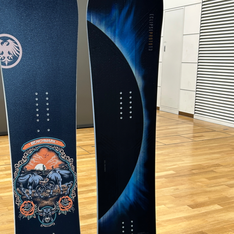 【早期予約商品】メンズ スノーボード 板 162DFcm NEVER SUMMER MEN'S PROTO T３ ECLIPSE ネバーサマー 26-27 トリプルキャンバー |  | 02
