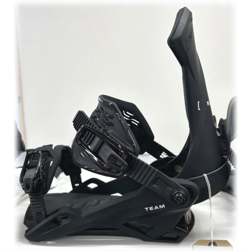 早期予約商品】 26-27 NITRO TEAM カラー:Ultra Black Mサイズ
