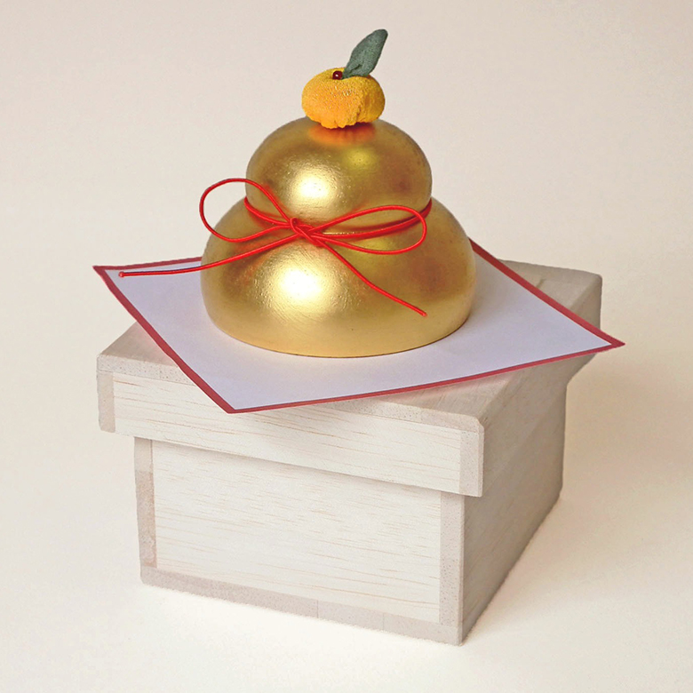 黄金の鏡餅 金箔の鏡餅 木製 鏡餅 天然木 金箔 ぬりもの静寛 jokan 守田漆器 山中