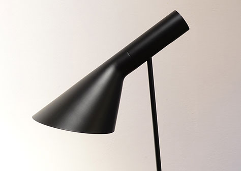 AJフロアランプ arnejacobsen アルネ ヤコブセン スカンディナヴィア