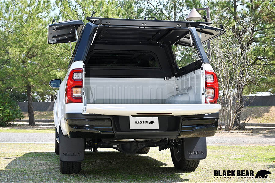 トヨタ（TOYOTA） ハイラックス GN125 BLACK BEAR キャノピー CAN004