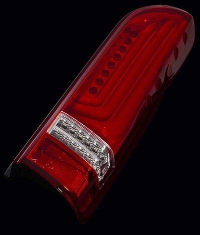 ヴァレンティハイエース　テールランプ　revo type3 ほぼ新品 ヴァレンティ VALENTI 200系 ハイエース レジアスエース ボンゴ