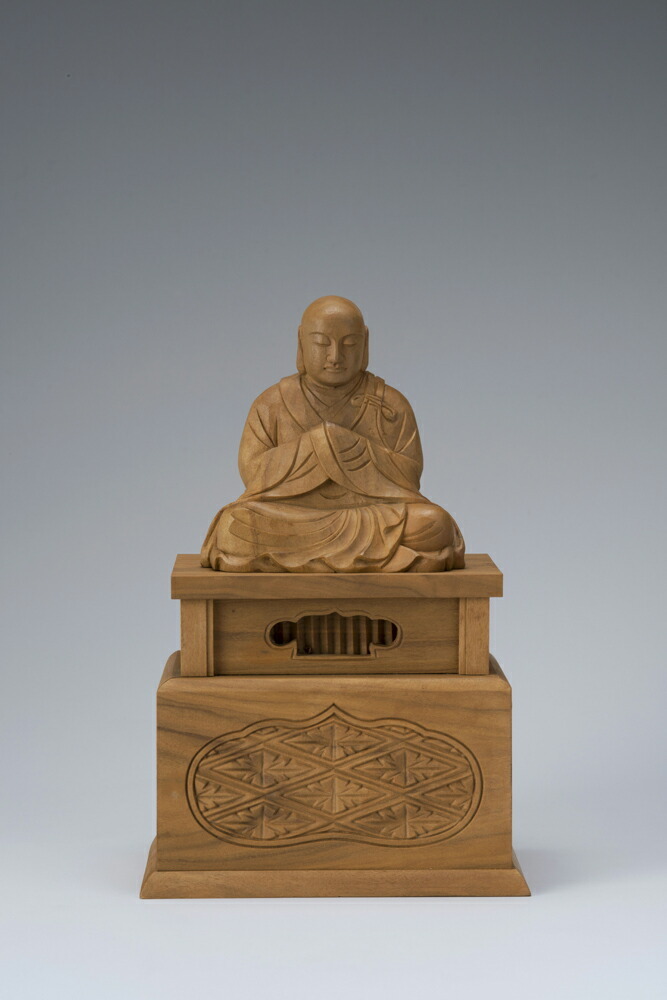 白檀 興教大師 2.0寸 43-5 仏像 木彫り フィギュア オブジェ