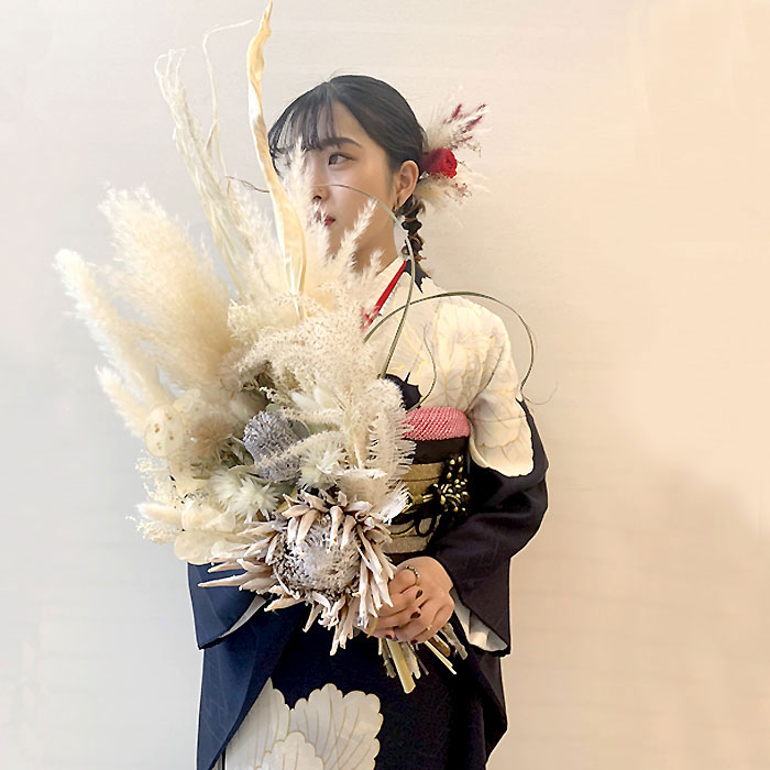 煌めくブーケ　ドライフラワー　ウェディングブーケ　前撮り　スワッグ　成人式 ウェディングブーケ スワッグ 前撮り ドライフラワーブーケ