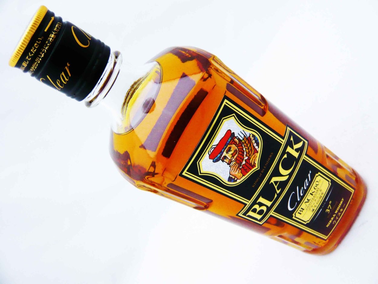 アサヒ（asahi） ウイスキー ブラックニッカ クリア 37度 700ml ブレン