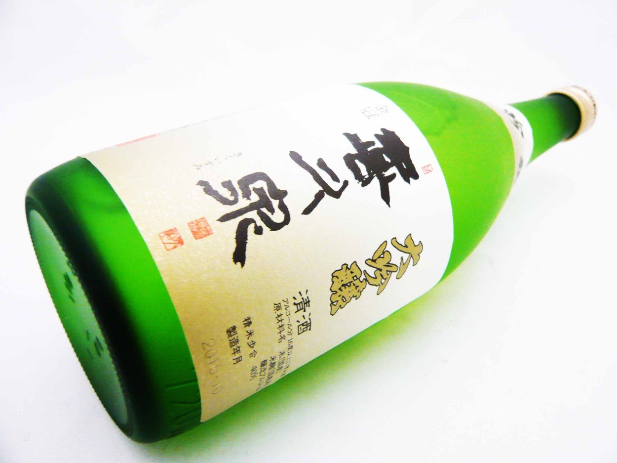 日本酒 喜久泉 大吟醸 720ml 化粧箱付 きくいずみ 田酒の西田酒造が創業以来造り続けている酒。 : 11073 : 岡田屋酒店 - 通販 -  Yahoo!ショッピング