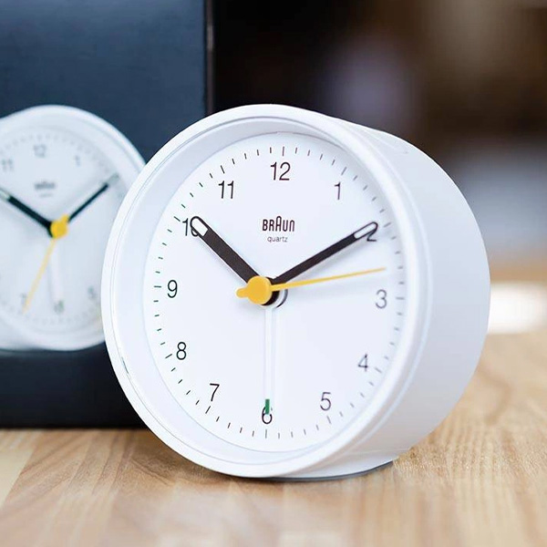 BRAUN（ブラウン） 【並行輸入品】BRAUN クロック BC12W 目覚まし時計