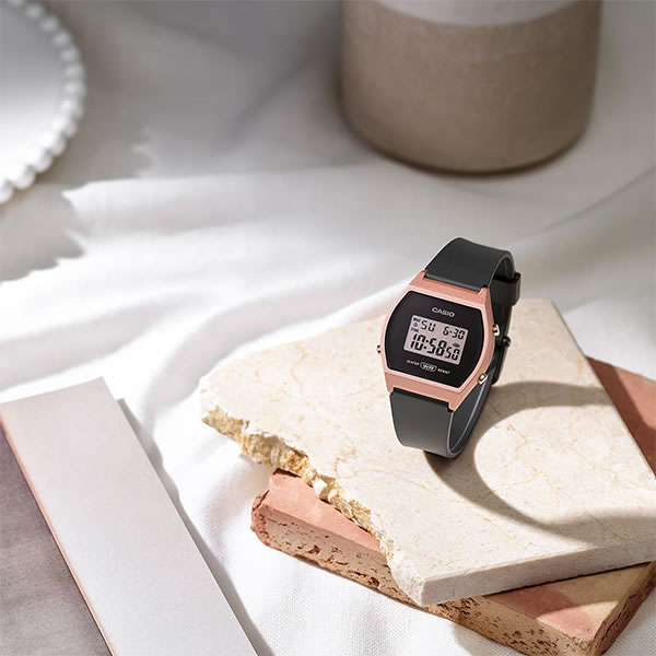 【並行輸入品】【BOX無し】CASIO カシオ...の詳細画像1