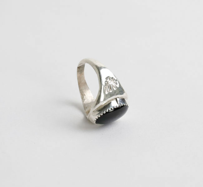 indian jewelry インディアンジュエリー ナバホ シルバー925 オニキス