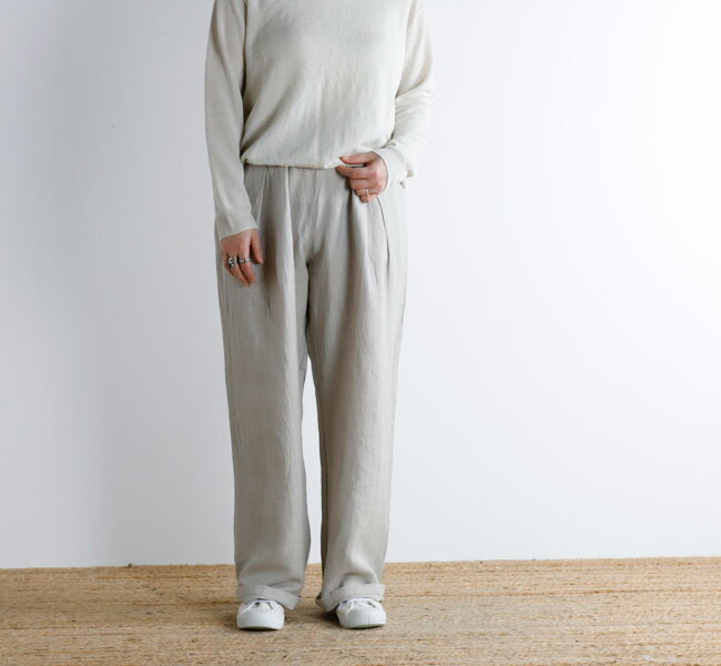evam eva エヴァムエヴァ リネンシルクタックパンツ linen silk