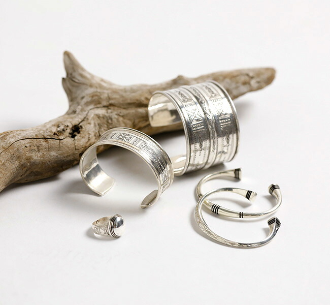 TUAREG JEWELRY トゥアレグ ジュエリー バングル A12 : O.L.D - 通販