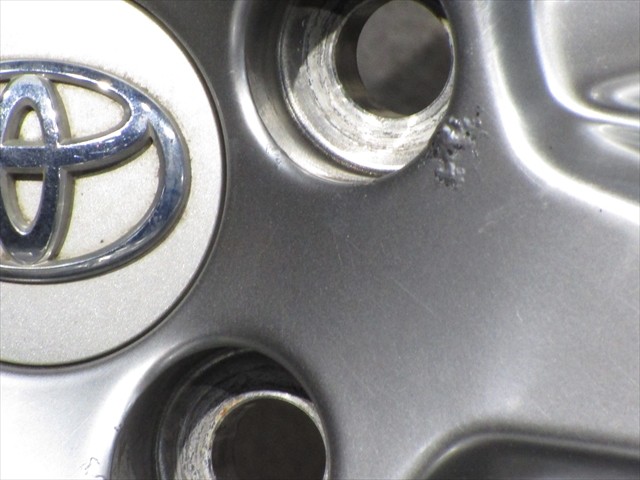 良好品】トヨタ カローラツーリング W×B 純正 17in 7.5J +50