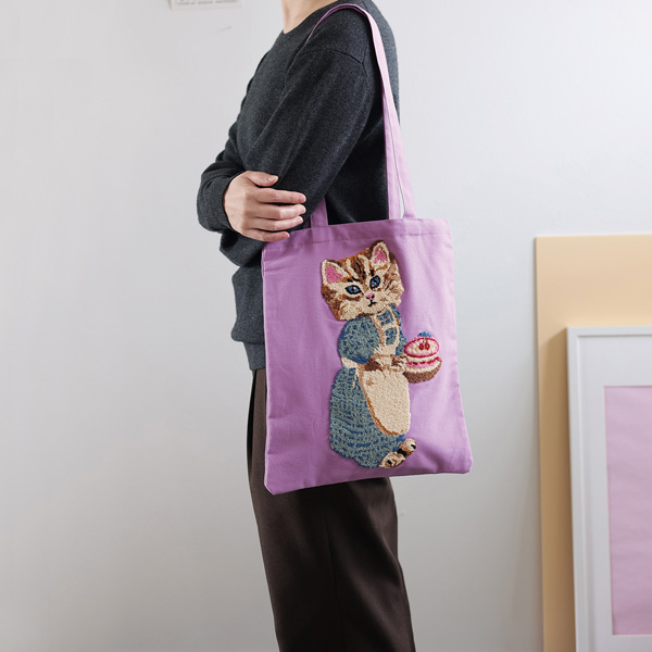 Nathalie Lete（ナタリーレテ） Fluffy レクタングルトートバッグ 猫柄